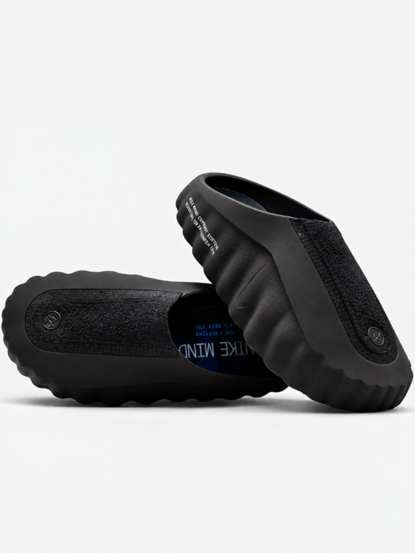 Nike Mind 001 "Black/Blue Dots"